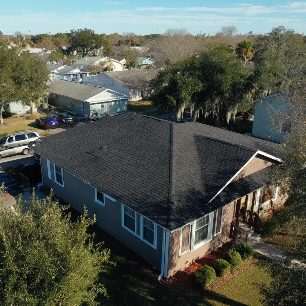 Tampa’s trusted contractors for installing asphalt shingle roofing systems in high-moisture zones.