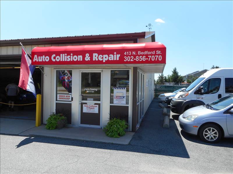 Auto Collision & Repair Front Office Outside