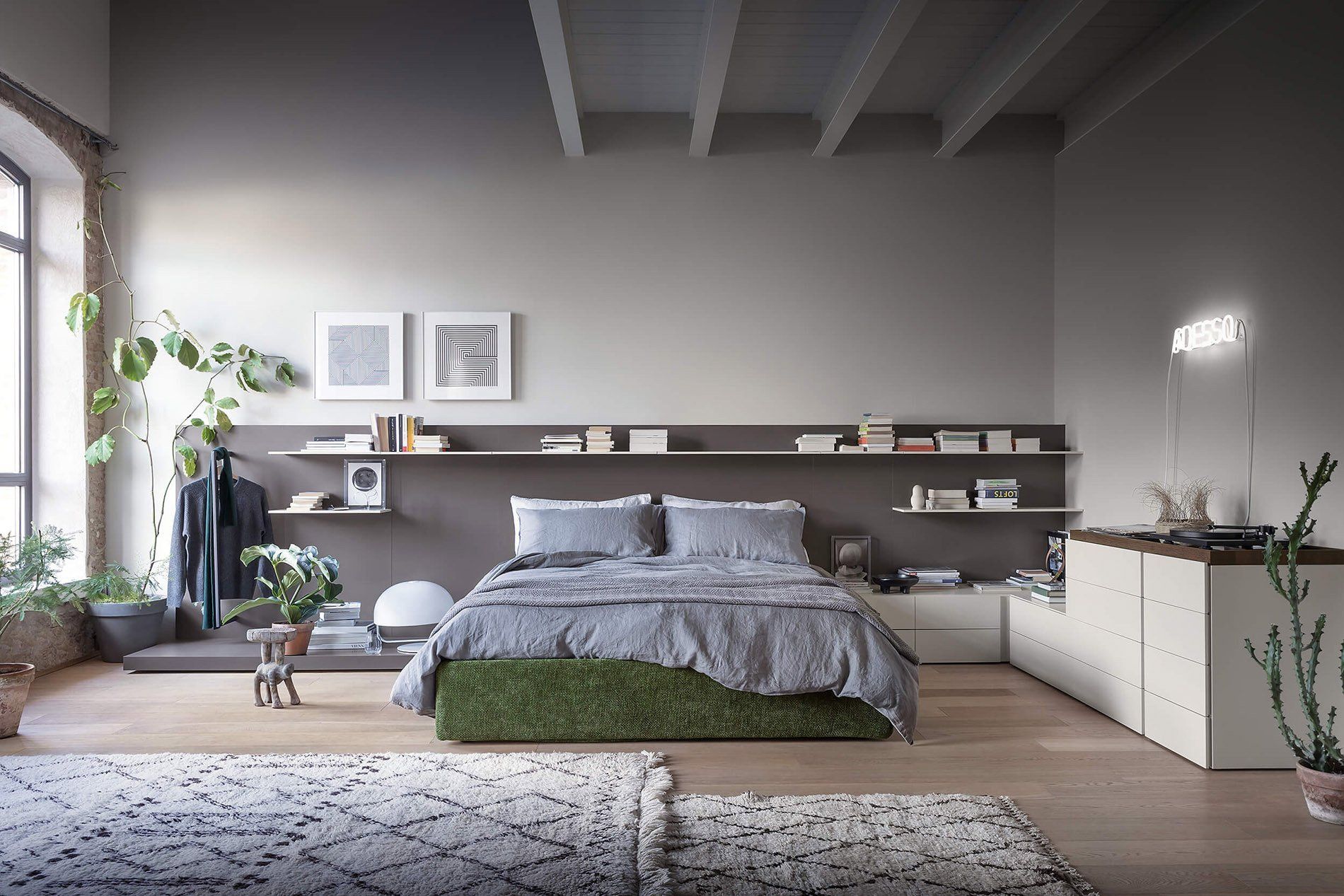 CAMERE