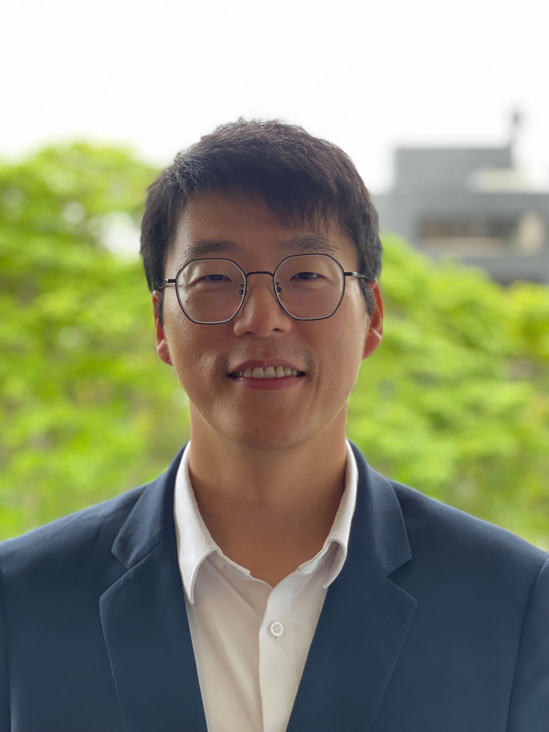 Danny ( Hyung-Joon) Lee, Lawyer