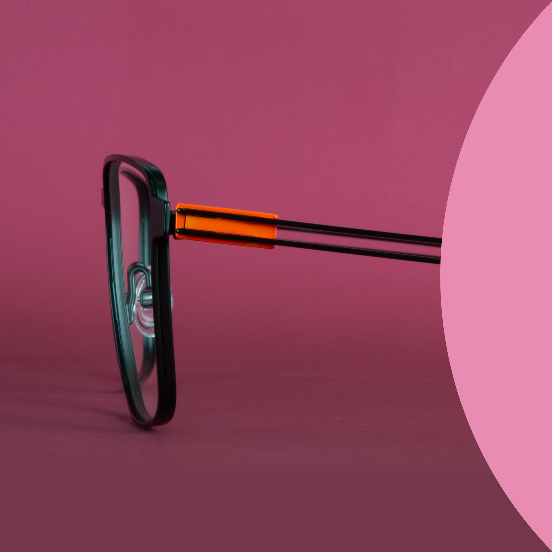 Lunettes marque OXIBIS - monture de lunettes ultra colorés françaises - vendue chez Gembloux Optique