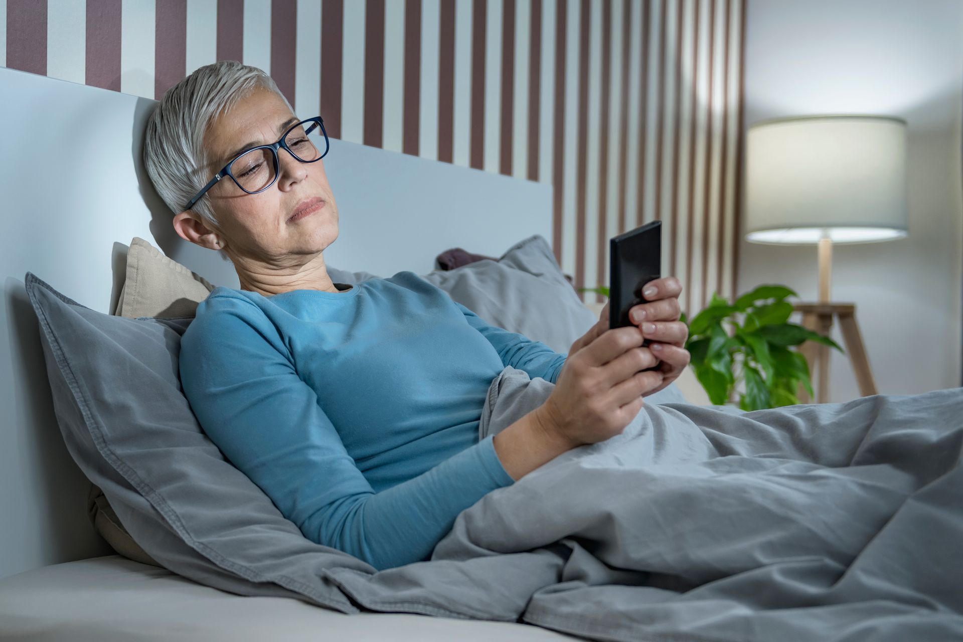 Fatigue oculaire protéger ses yeux de la lumière bleue Gembloux Optique