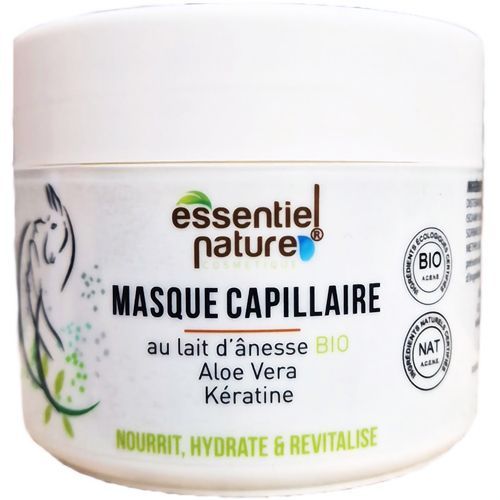 Le masque capillaire au lait d'ânesse bio est une expérience luxueuse pour vos cheveux. Sa formule riche combine des ingrédients naturels tels que l'aloe vera apaisant, le lait d'ânesse nourrissant, et la kératine hydrolysée pour renforcer vos cheveux. 