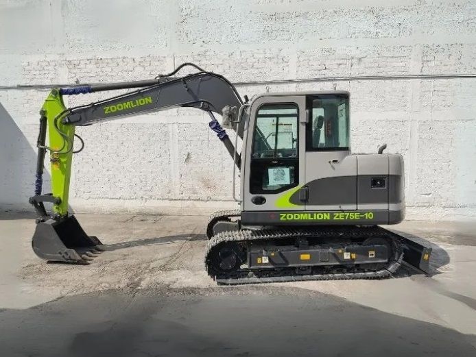 RENTA Y VENTA DE MAQUINARIA PESADA ICSSA