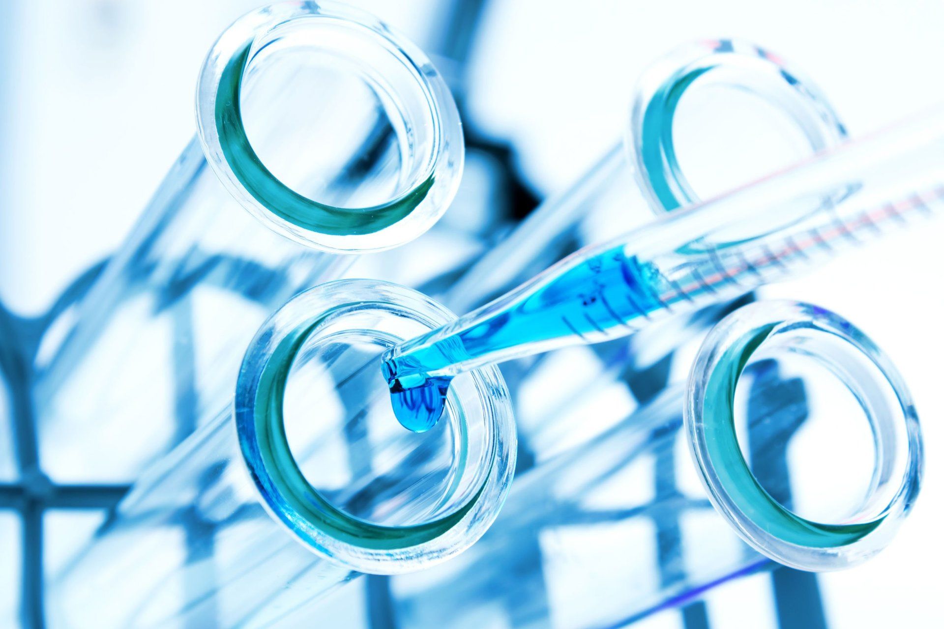 Provetta preleva campione per intolleranza alimentare