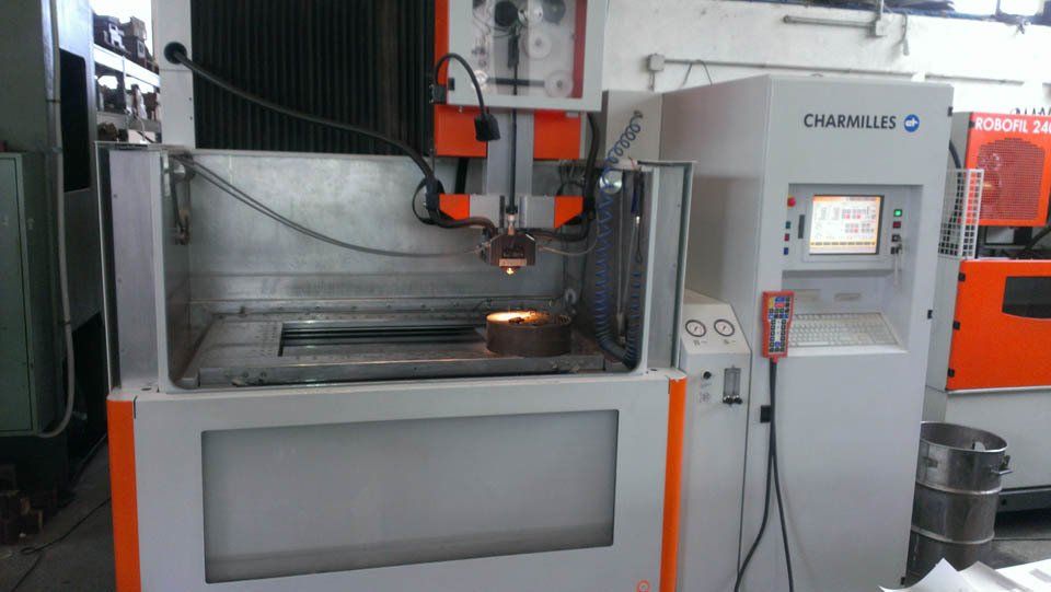 macchina elettroerosione