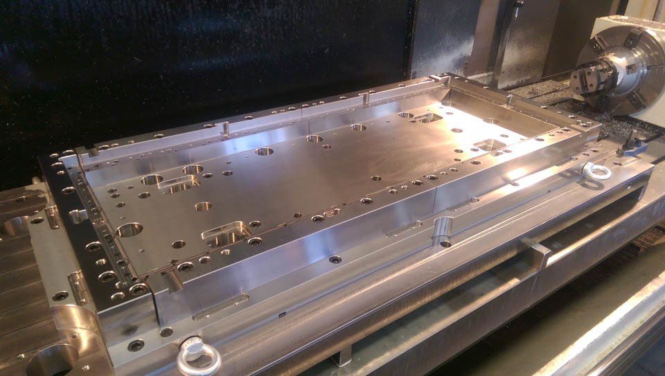 banco di lavoro stampi