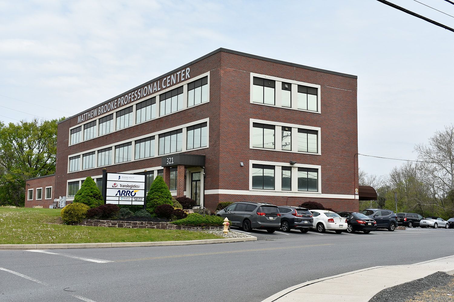 Translogistics Headquarters Building