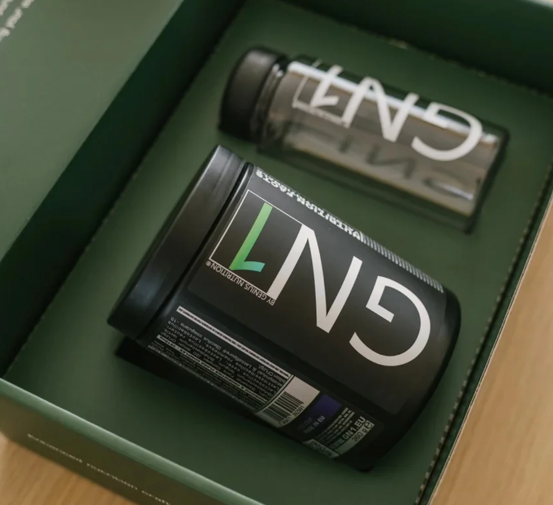 Two bottles of gn7 are in a green box