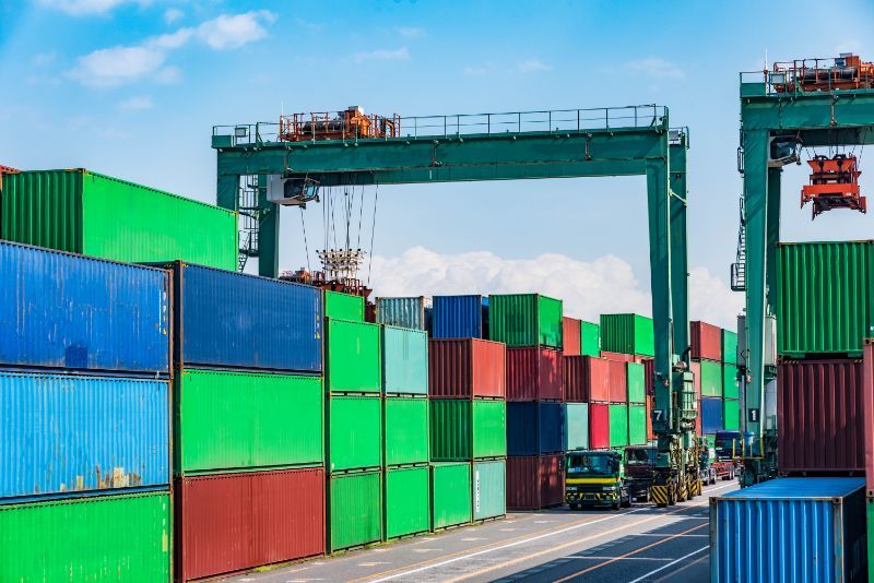 Blue and Green Truck Containers – PortVilla Rica, GA – SFC Intermodal