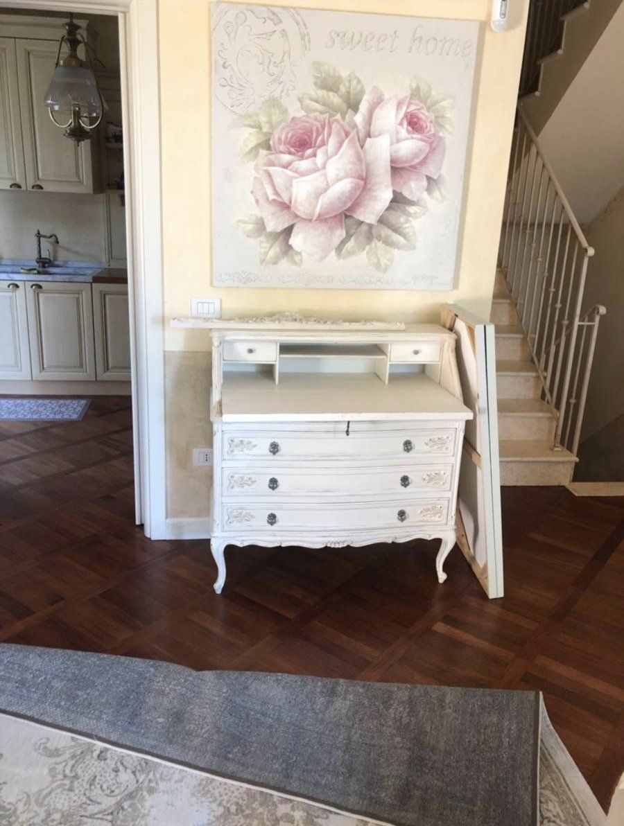 mobiletto retrò per camera da letto