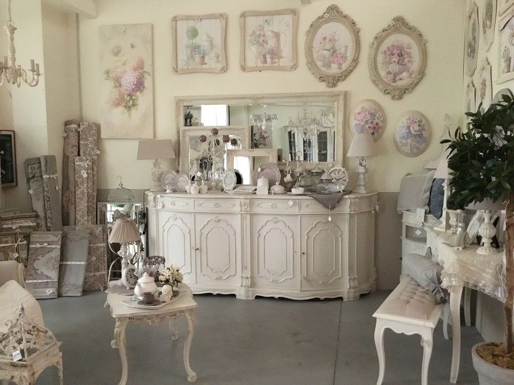 mobile soggiorno con specchiera