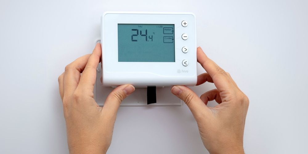 Thermostat device