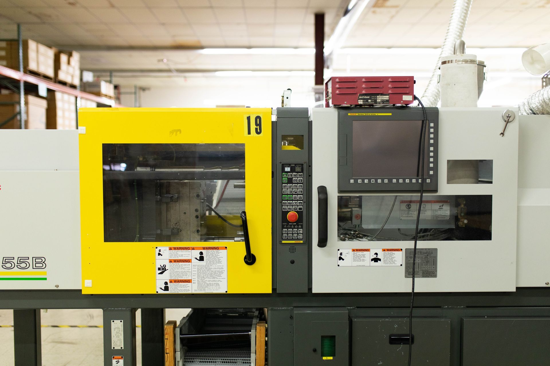 Plastic injection molding machinery in York, PA