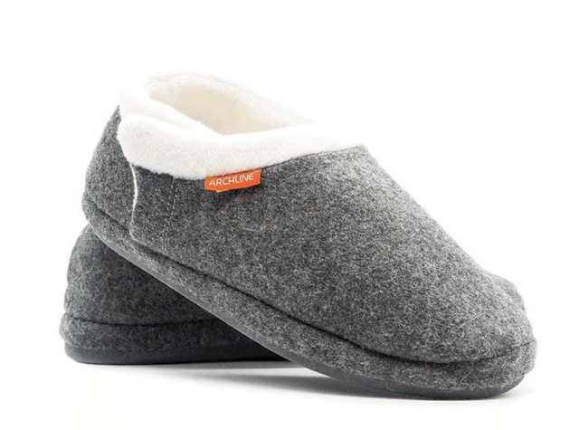 Slippers that fit orthotics hot sale