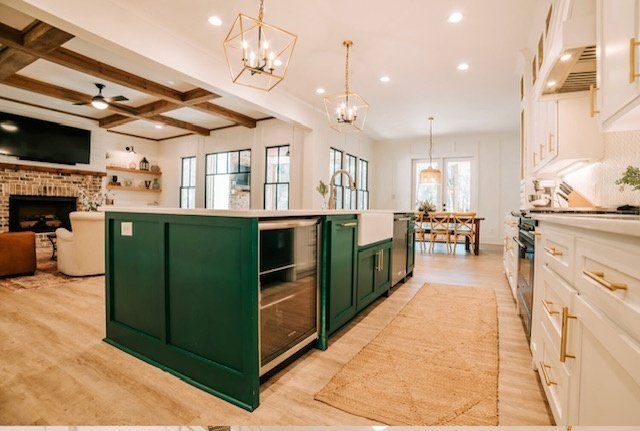 Beautiful Kitchen Interior — Atlanta, GA — Rob Ingram’s Freestyle Lighting and Electrical