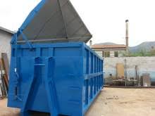 container per rifiuti con coperchio