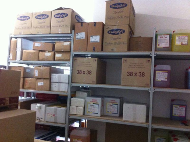 assortimento scatoloni per imballaggi