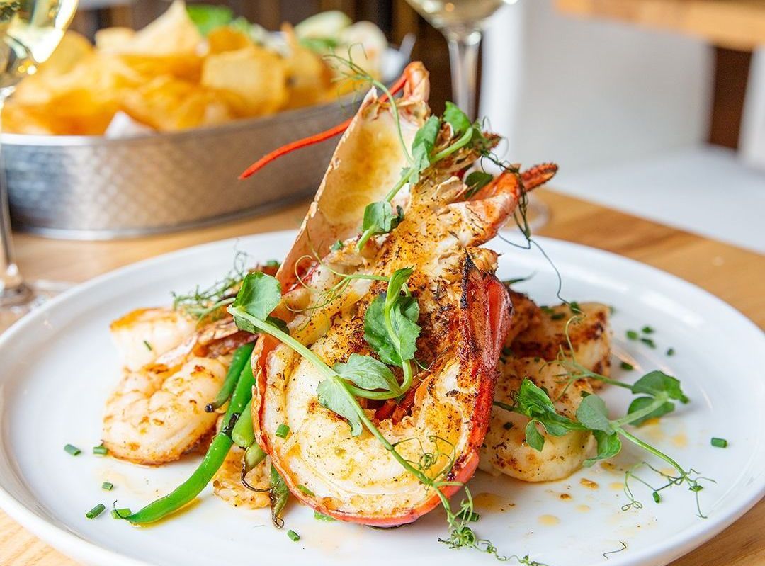 Mac's Raw Bar Events