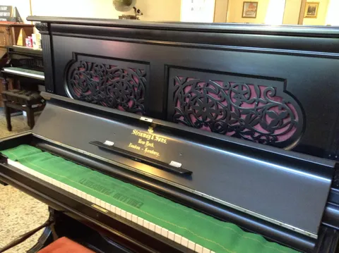 pianoforte Steinway and Sons