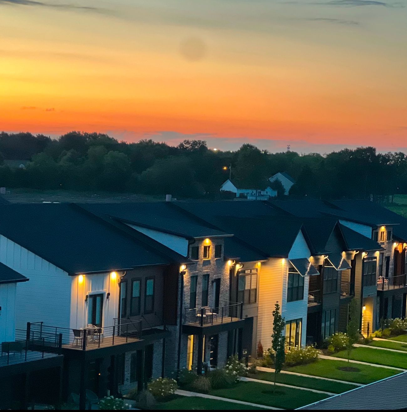 Murfreesboro townhomes at sunset