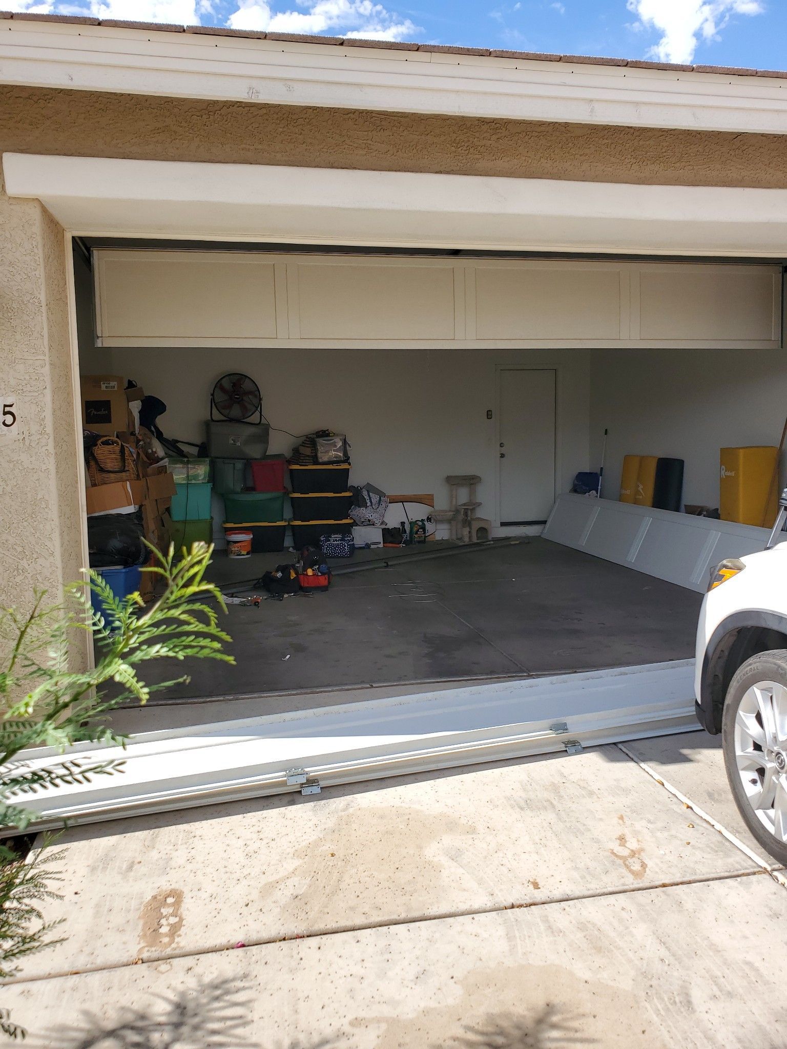Garage-door-panel-replacement-peoria-az