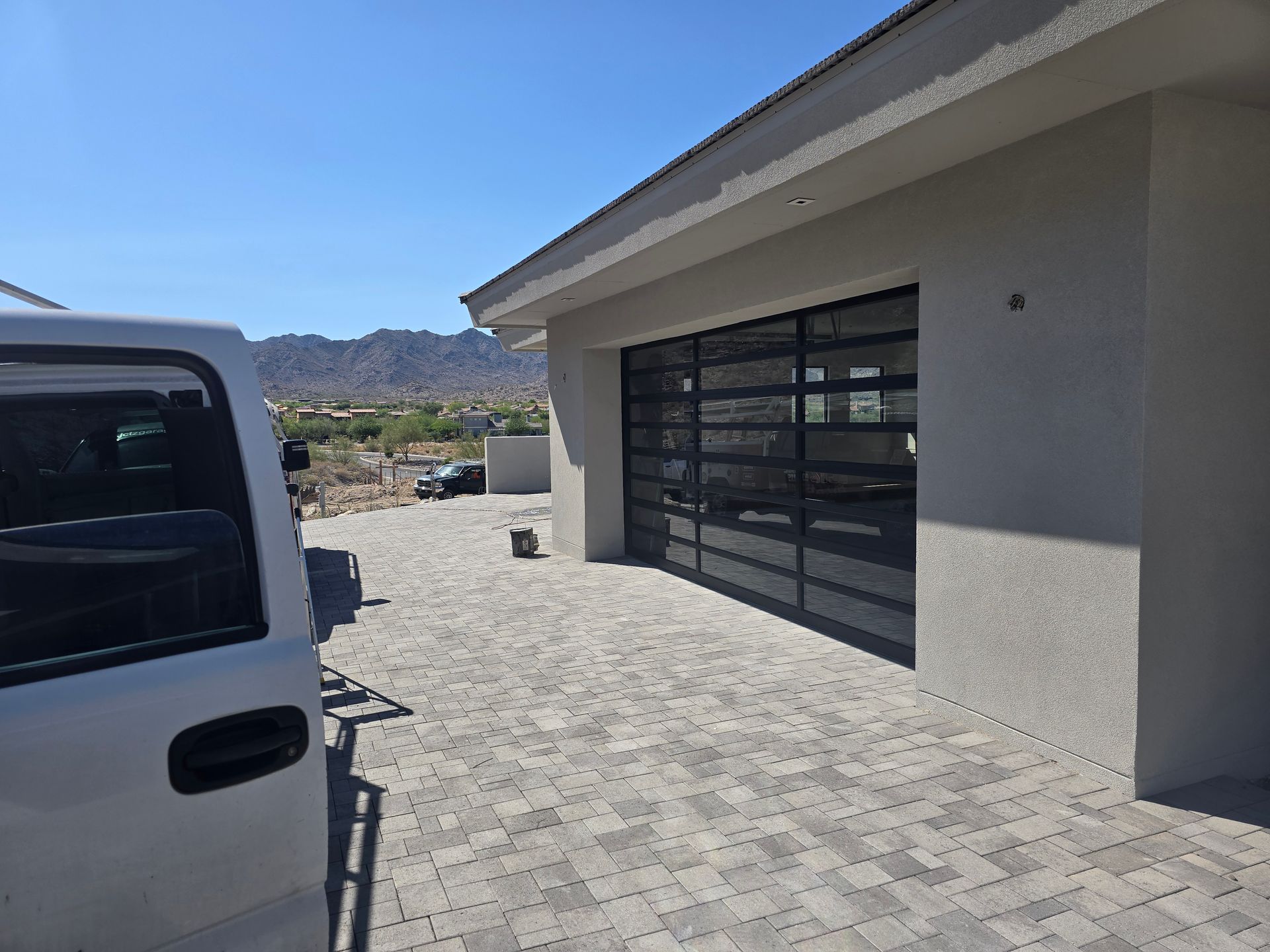 New-Glass-garage-door-installation