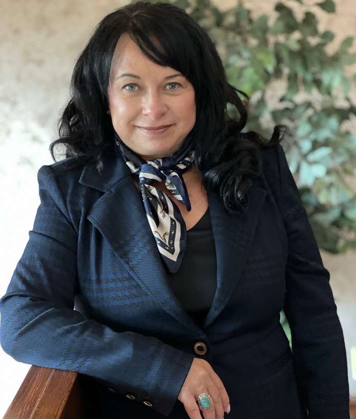 Shannon Ireland — founder Four Corners Revival
