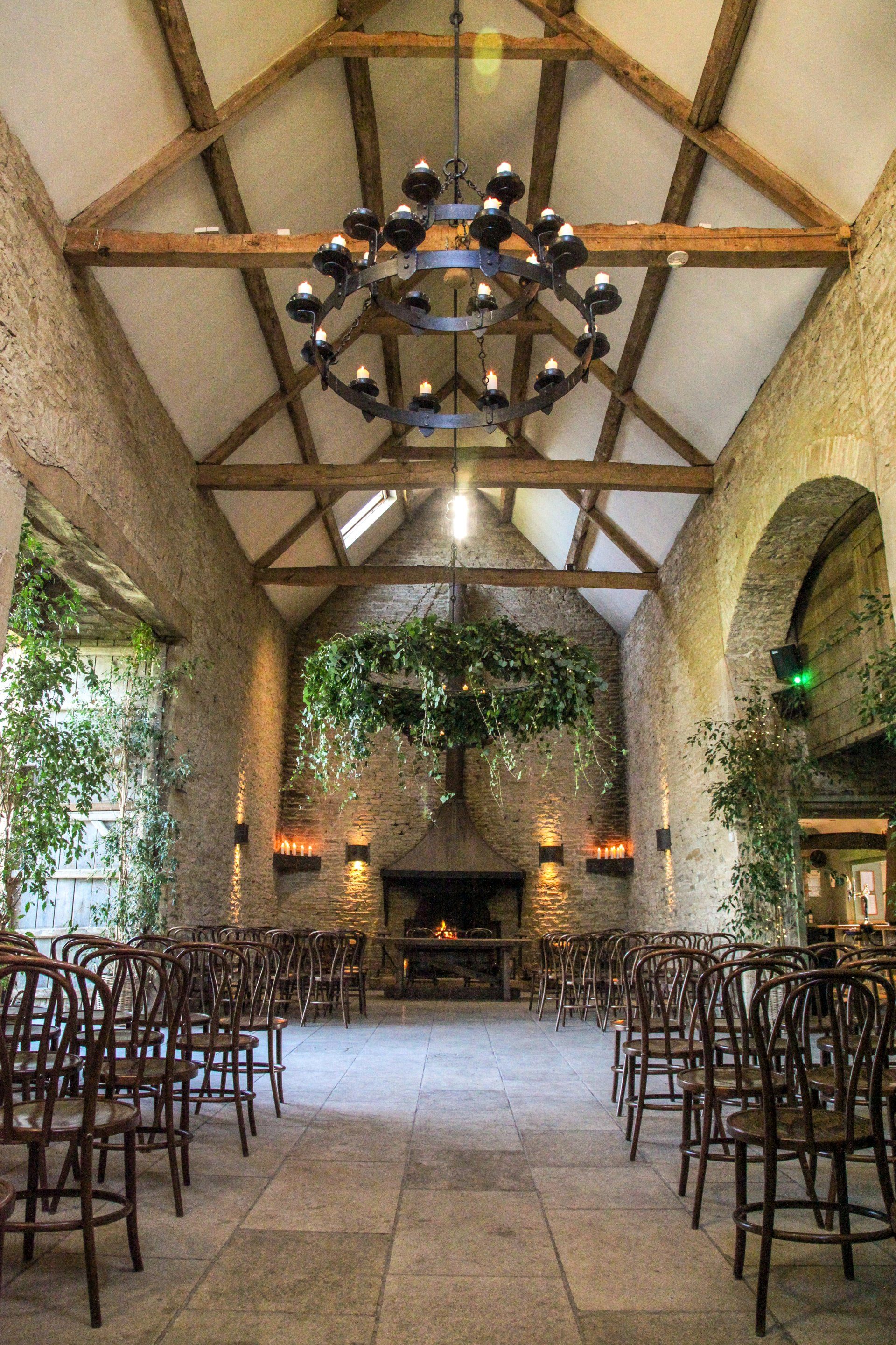 ceremony stone barn cotswolds photo
