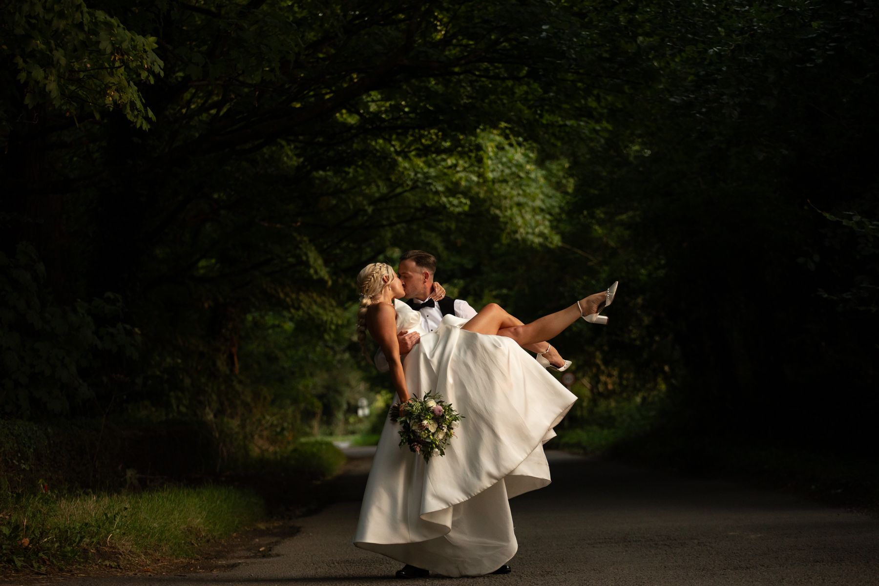 Cotswold wedding photographers