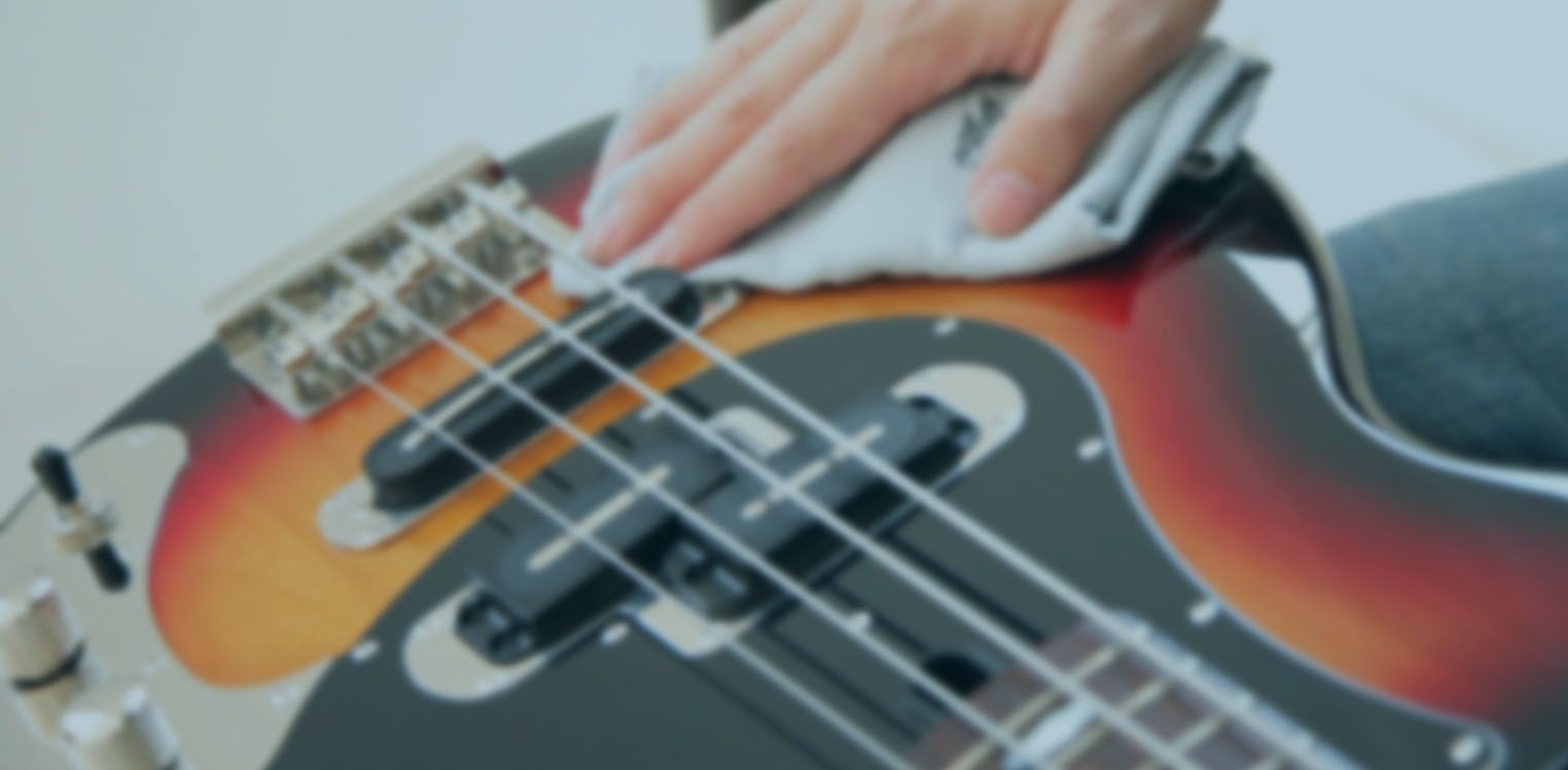 Ontdek deze vijf simpele stappen waardoor je basgitaar weer zal klinken, spelen én ogen als nieuw.