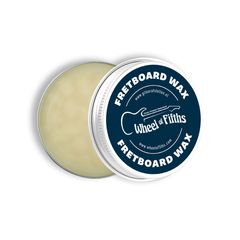 Fretboard Conditioning Wax Onze luthiers maken bij elke afstelbeurt gebruik van een speciale voedende wax voor je gitaarhals. Dit voorkomt uitdroging en zorgt er voor dat je gitaar of basgitaar nóg langer mooi blijft.
