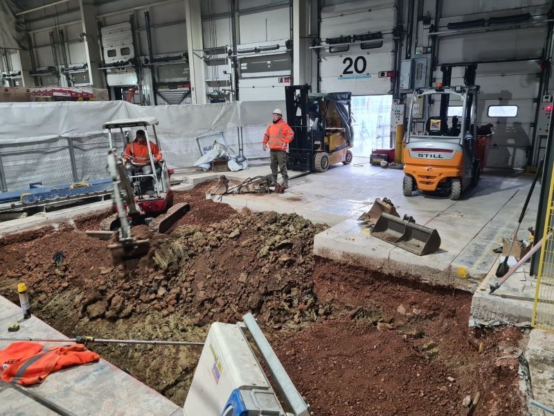 Internal pit image 2