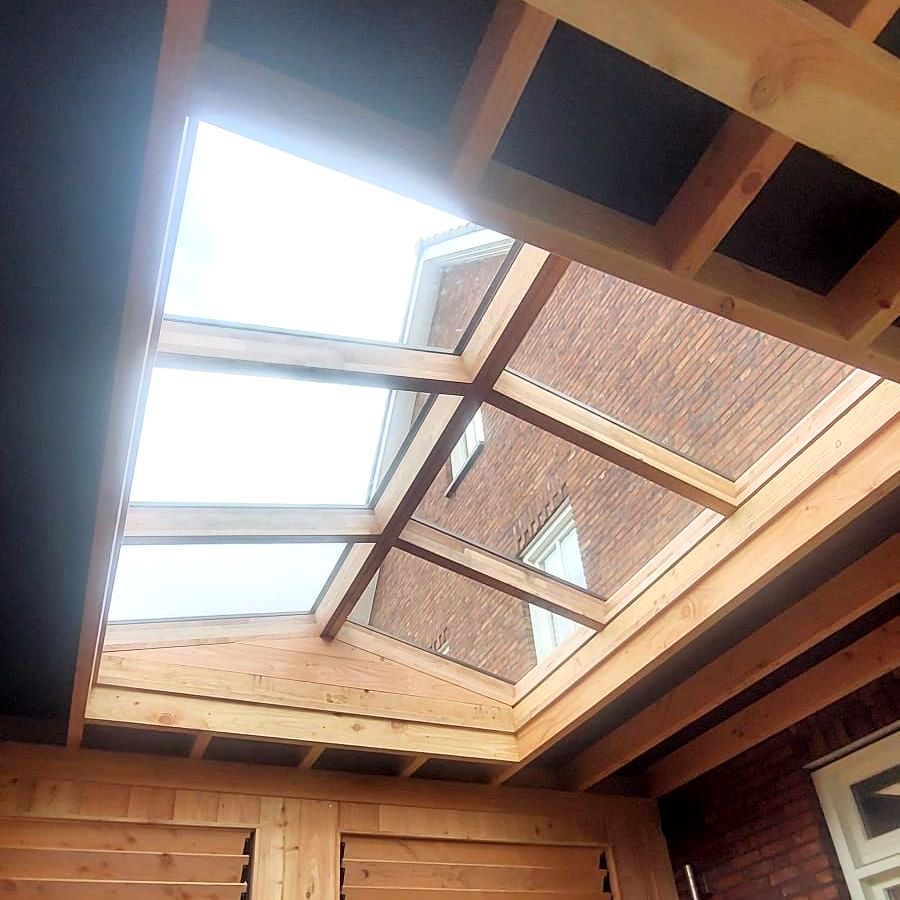 Zadeldak lichtstraat