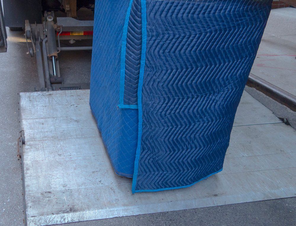 Blue Moving Blanket — New Oxford, PA — Cross Keys Mini Storage