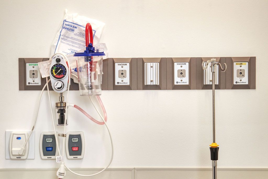 Hospital Bed Head Panels for Oxygen Medical Air Vacuum Outlets