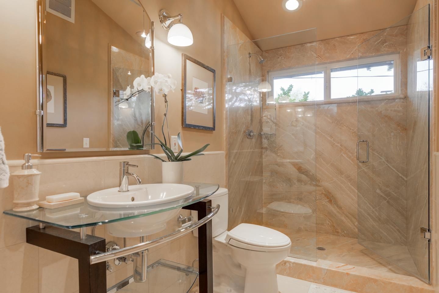 Bathroom remodeled by Nunley Custom Homes in Greenville, SC.