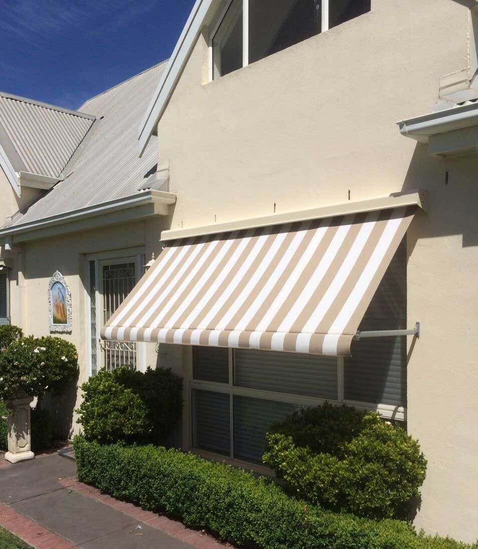 PIVOT ARM/ROBUSTA ARM AWNINGS