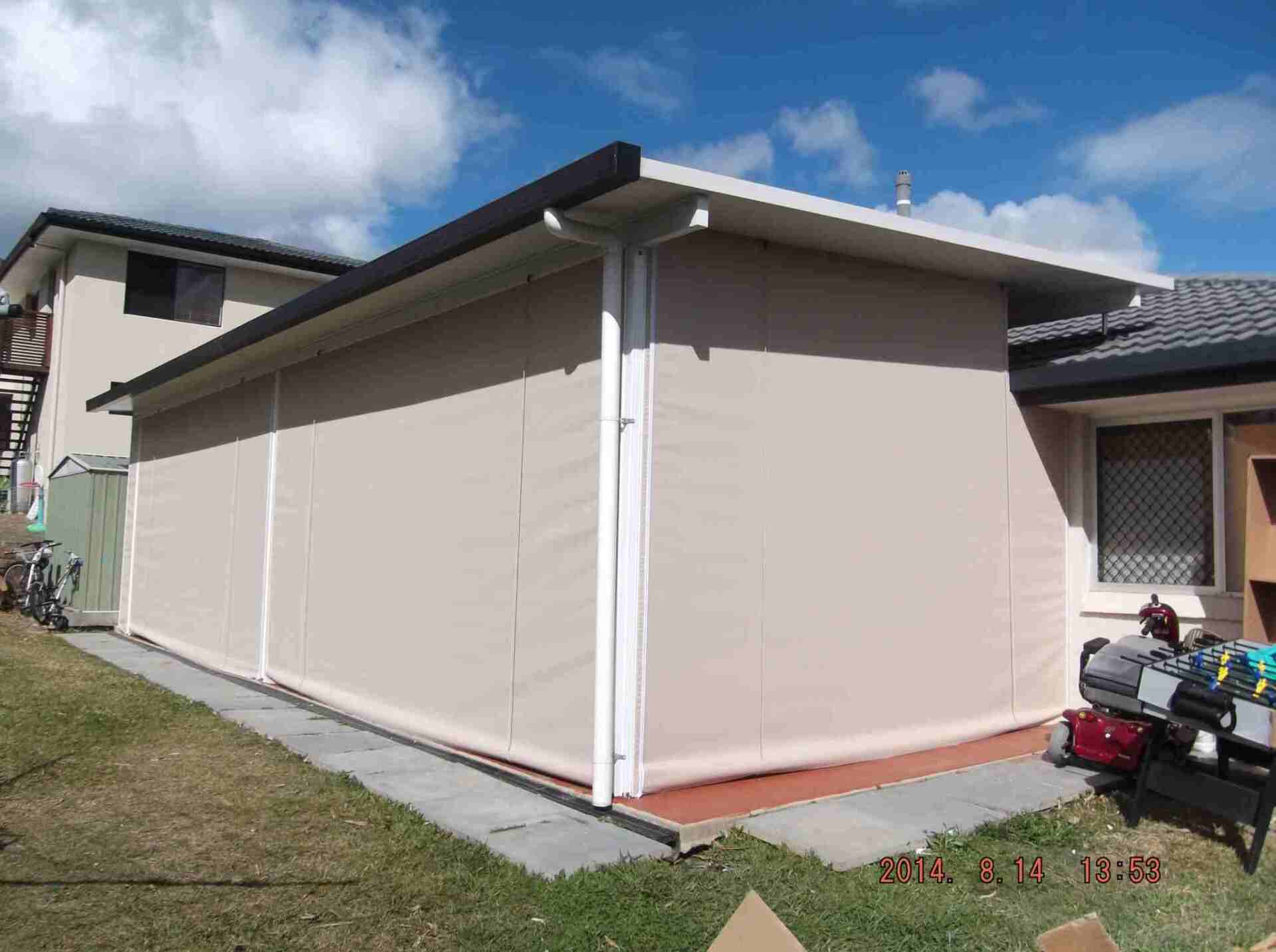 SLOPING VERANDAH BLINDS
