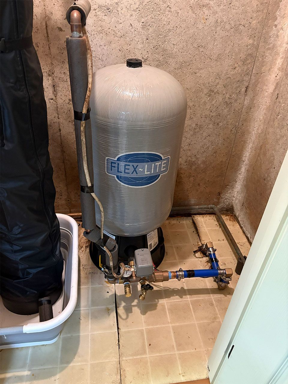 Marquis Well & Pump 36