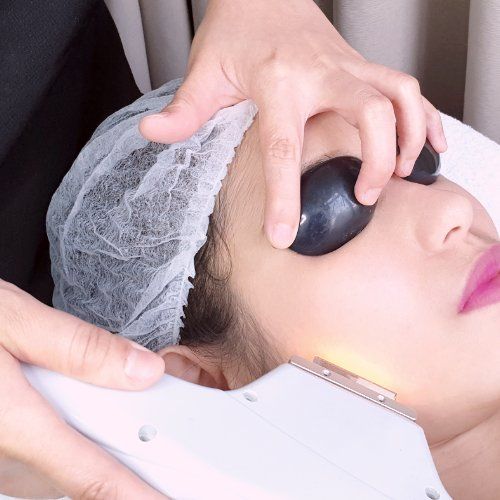 Glomax Aesthetics - Best Acne Facial in Singapore