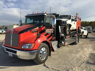 Heavy Duty Towing Truck — Crystal Lake, IL — Whitey's Towing