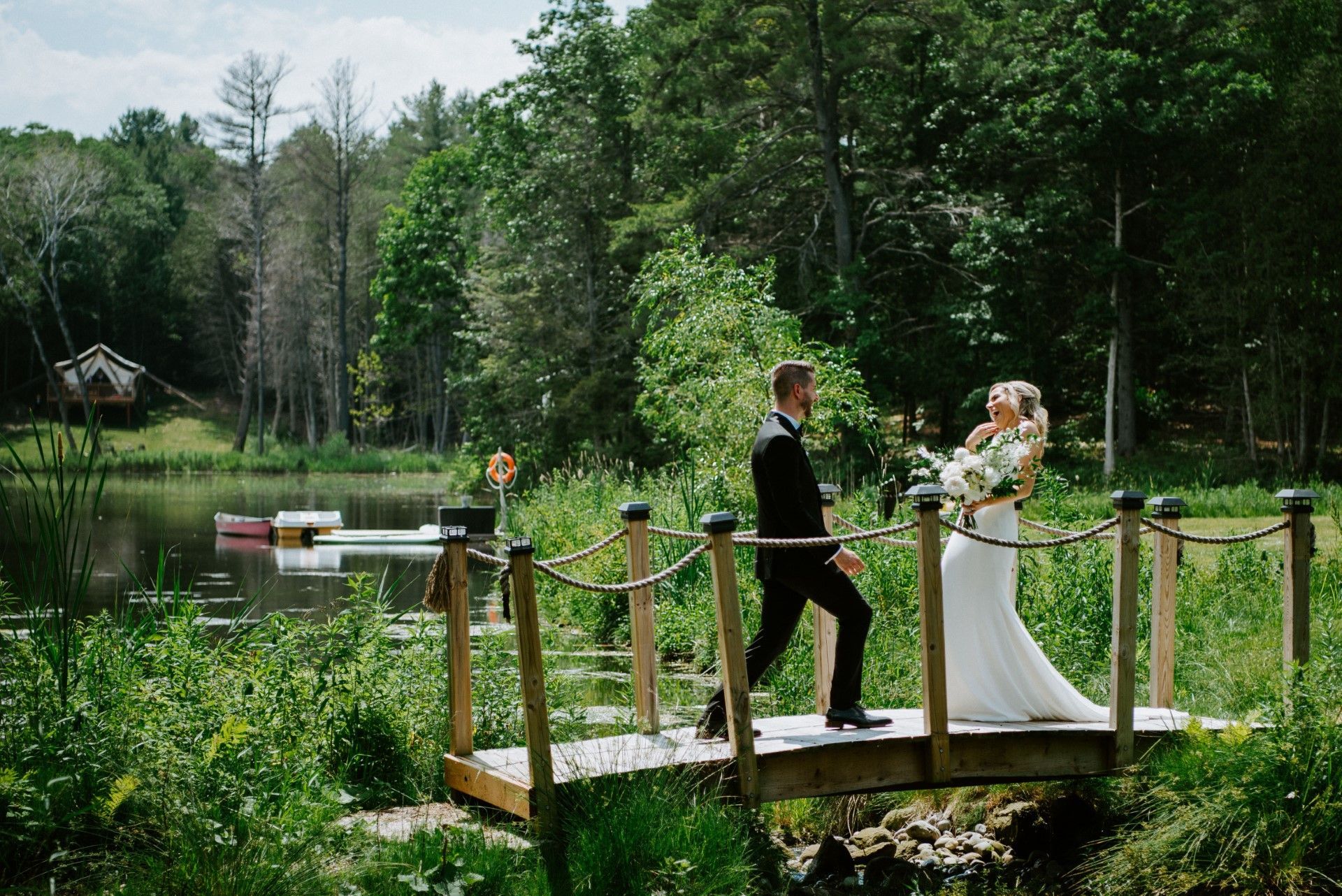 Photo spot at Whispering Springs forest wedding