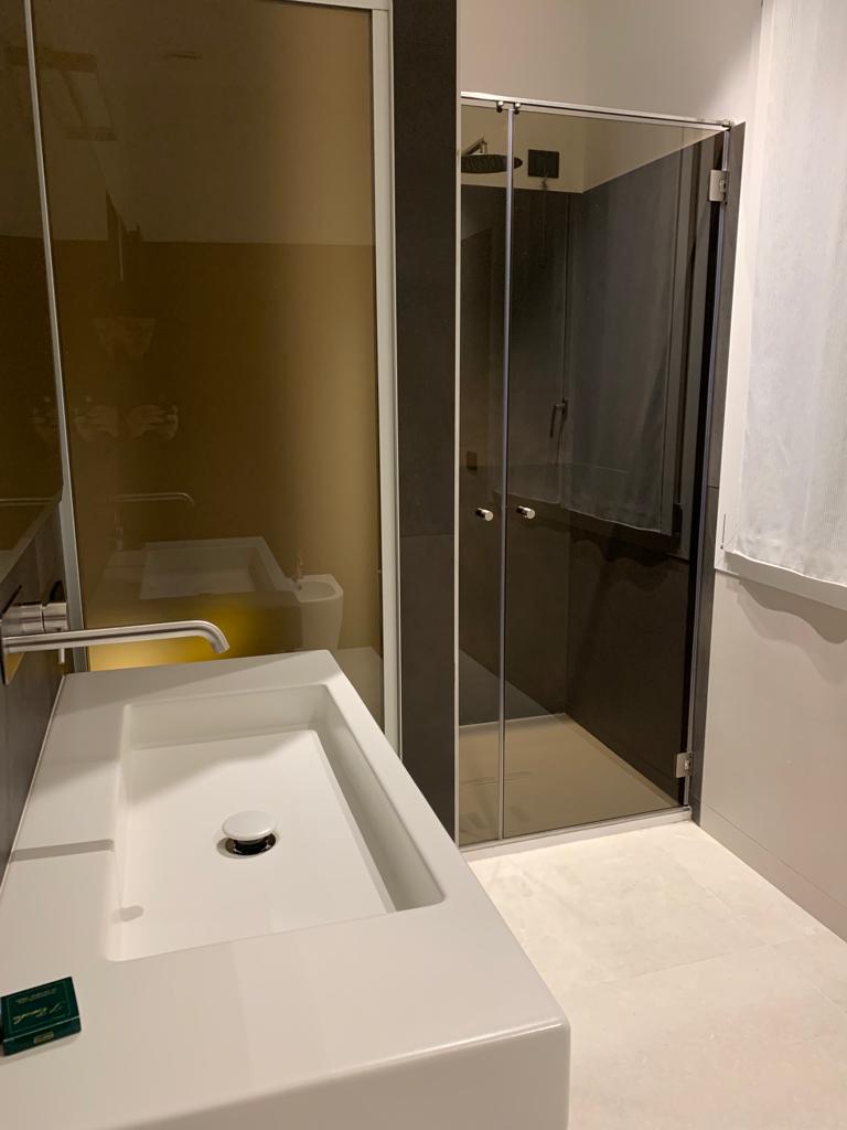 camera con bagno privato