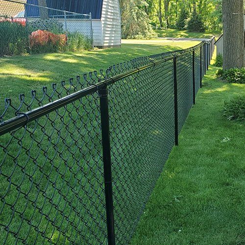 Caledonia Fence Contractors | Davis Fences | Fence Repair