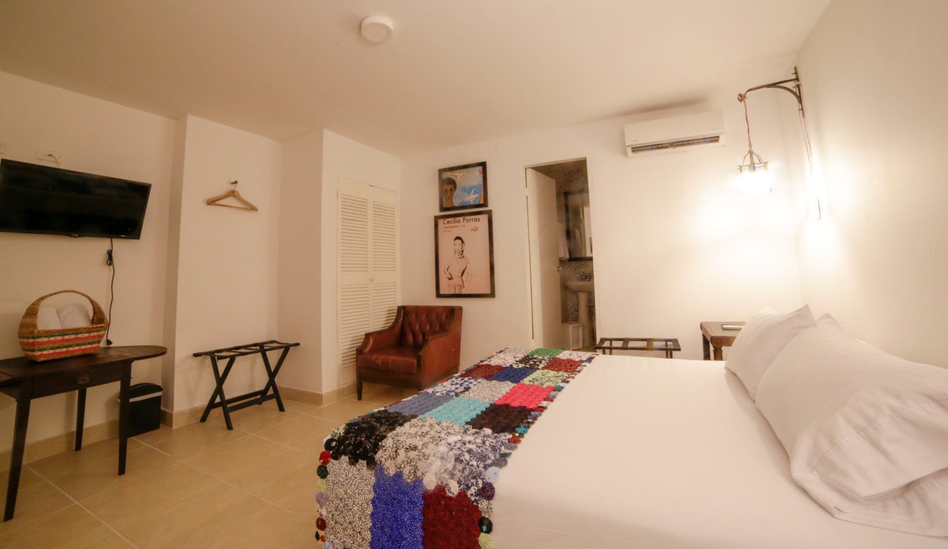 Quarto Petite Plus do Hotel Kartaxa em Cartagena