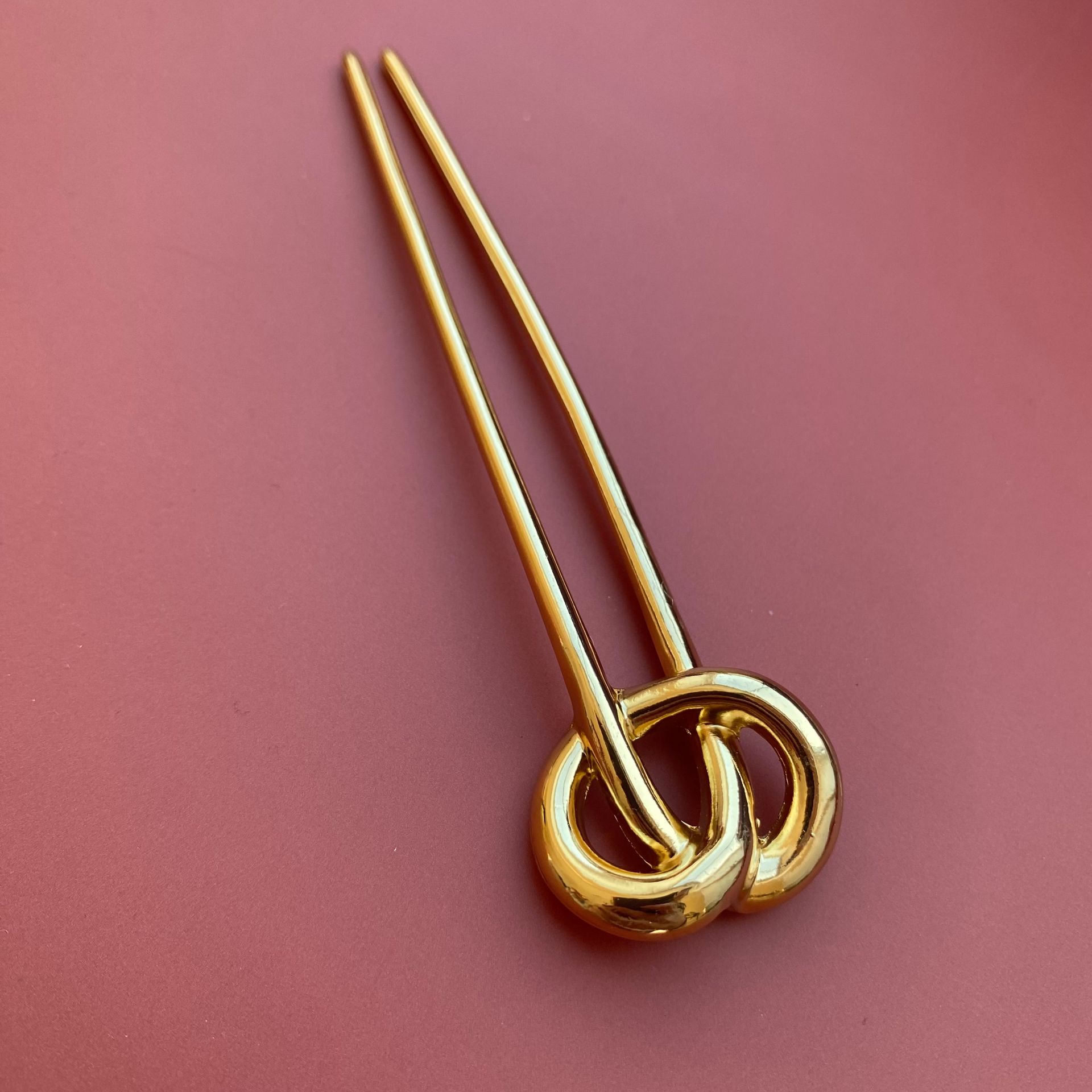 Franse haarspeld knoop