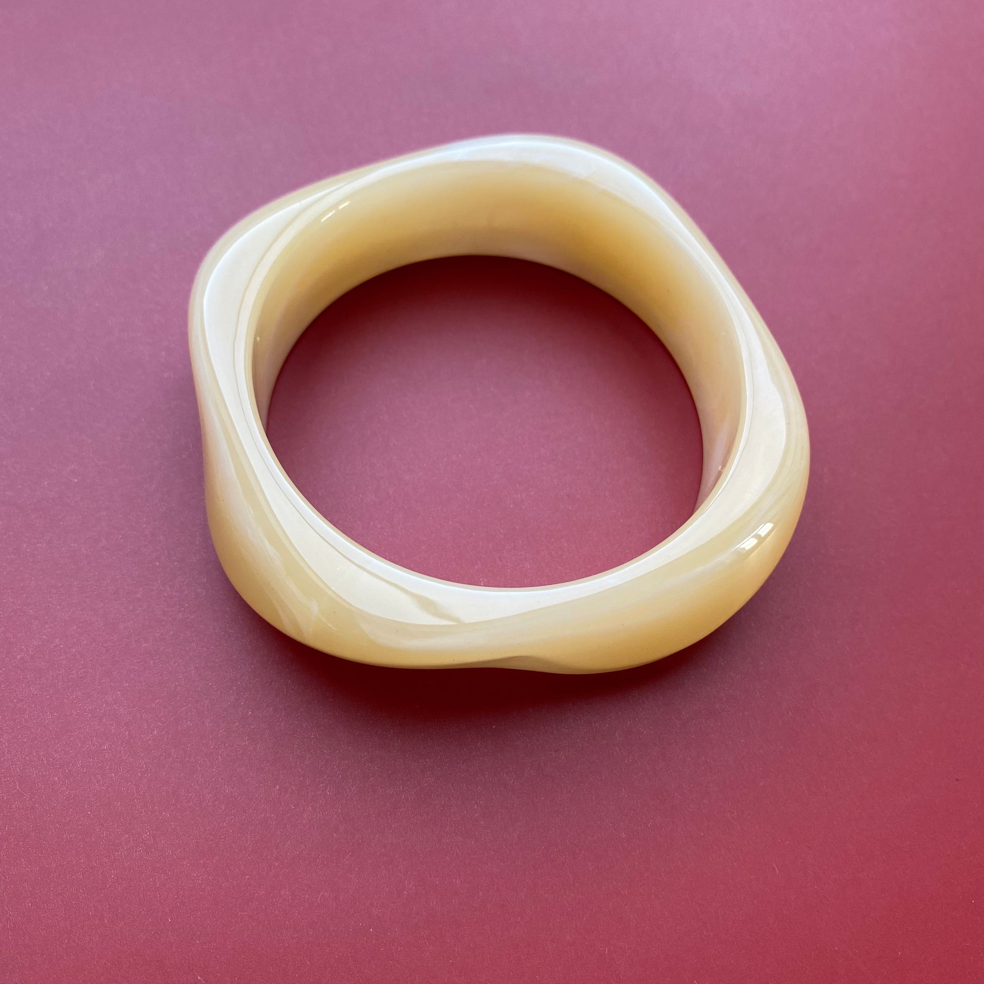 Bangle butter yellow