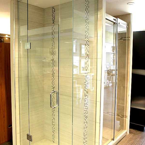 Stunning glass shower frameless