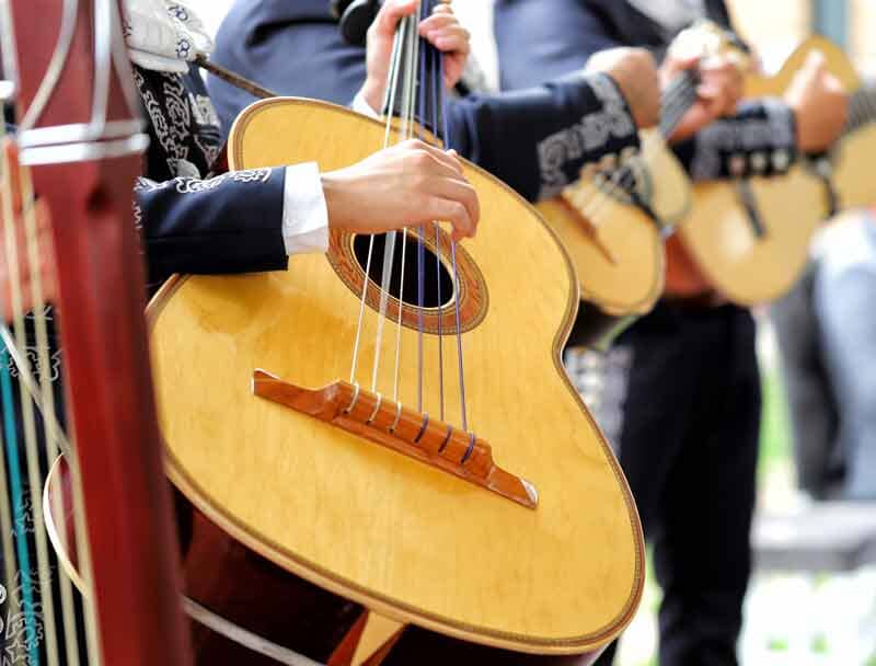 MARIACHI MI CIUDAD